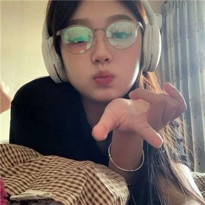 面纱之下